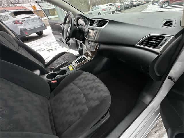 Thumbnail: 2013 Nissan Sentra - 21