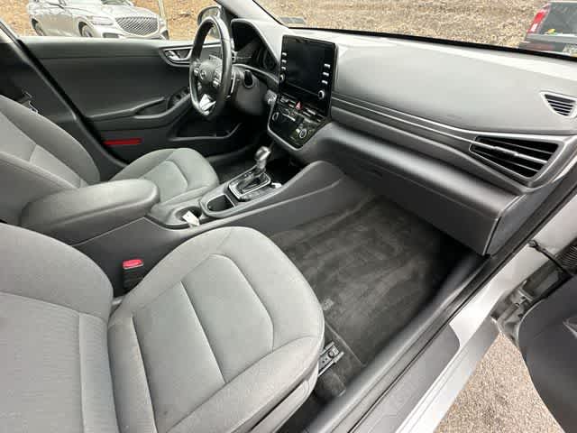 Thumbnail: 2022 Hyundai Ioniq - 18