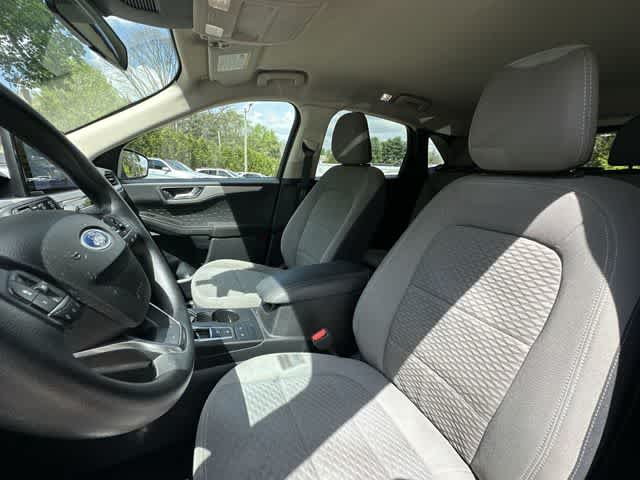 Thumbnail: 2020 Ford Escape - 16