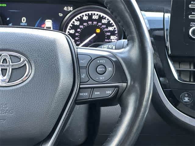 Thumbnail: 2023 Toyota Camry - 10