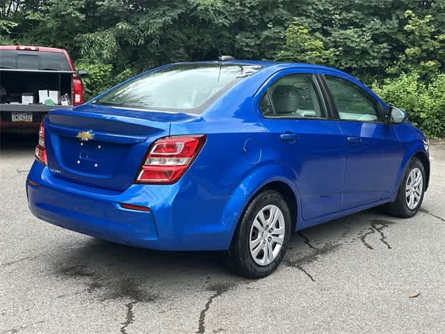 Thumbnail: 2017 Chevrolet Sonic - 20