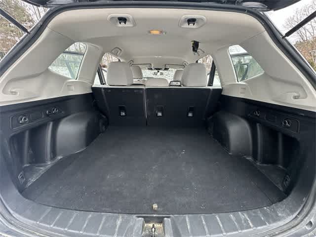 Thumbnail: 2022 Subaru Forester - 16