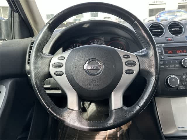 Thumbnail: 2009 Nissan Altima - 7