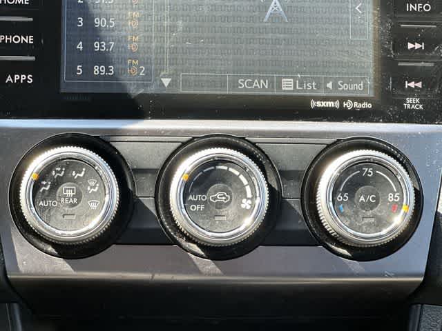 Thumbnail: 2016 Subaru Crosstrek - 12