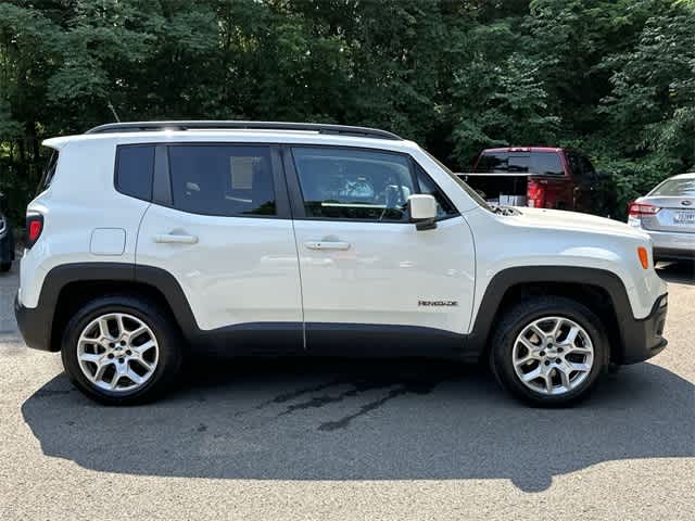 Thumbnail: 2015 Jeep Renegade - 3