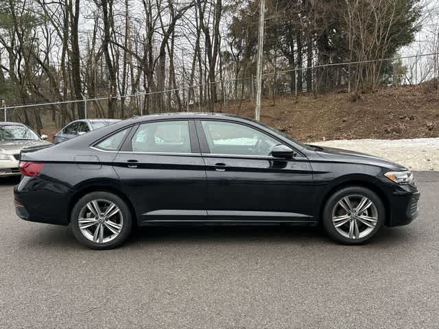 Thumbnail: 2024 Volkswagen Jetta - 3