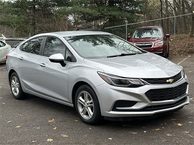 Thumbnail: 2017 Chevrolet Cruze - 26