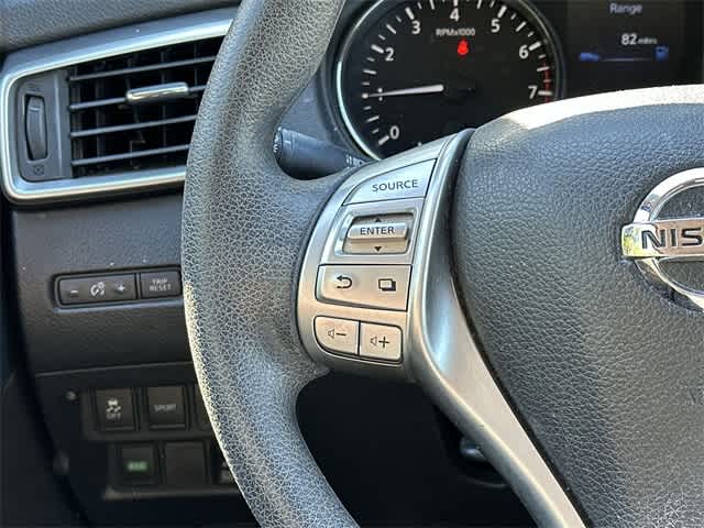 Thumbnail: 2015 Nissan Rogue - 8