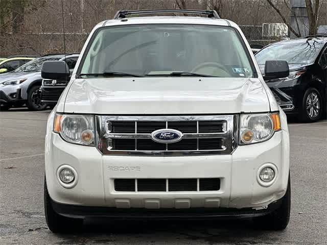 Thumbnail: 2010 Ford Escape - 16