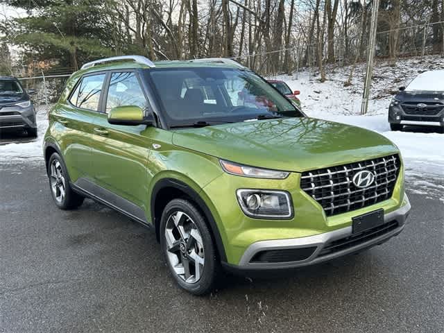 Thumbnail: 2023 Hyundai Venue - 26