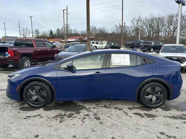 Thumbnail: 2024 Toyota Prius - 2