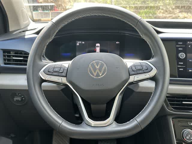 Thumbnail: 2023 Volkswagen Taos - 8