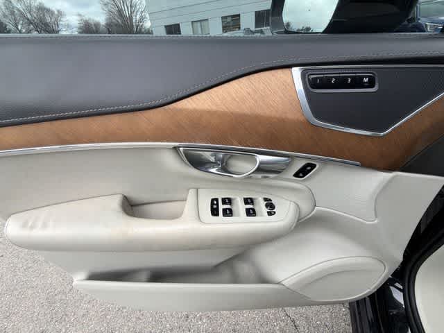 Thumbnail: 2018 Volvo XC90 - 19