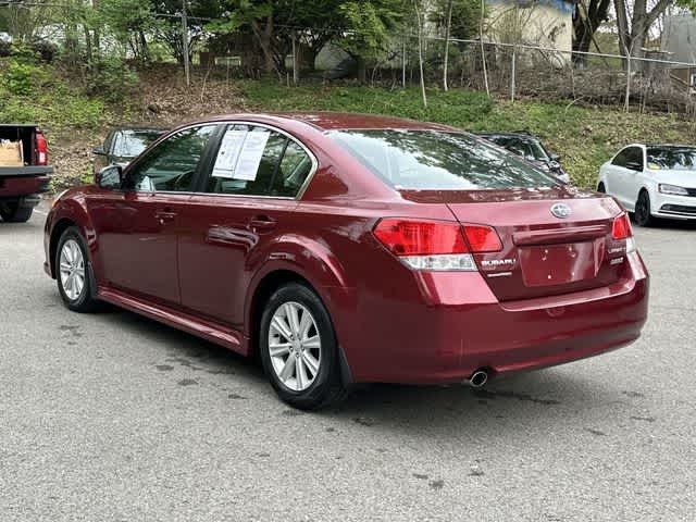 Thumbnail: 2010 Subaru Legacy - 26