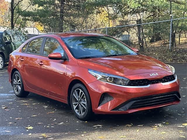Thumbnail: 2023 Kia Forte - 19
