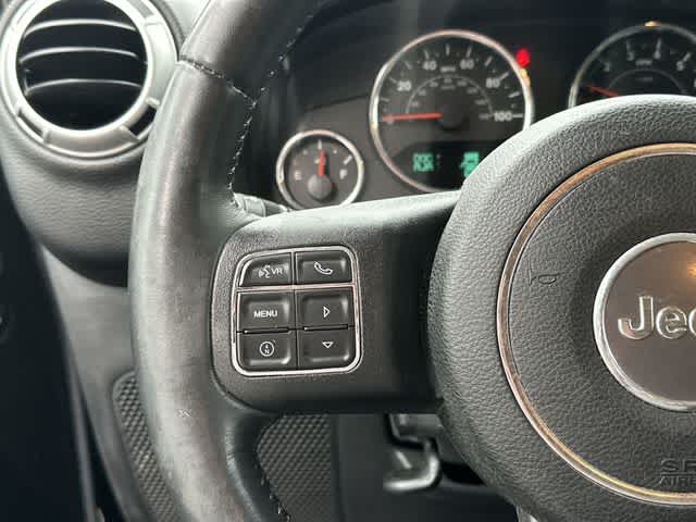 Thumbnail: 2016 Jeep Wrangler - 8