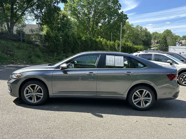 Thumbnail: 2024 Volkswagen Jetta - 2