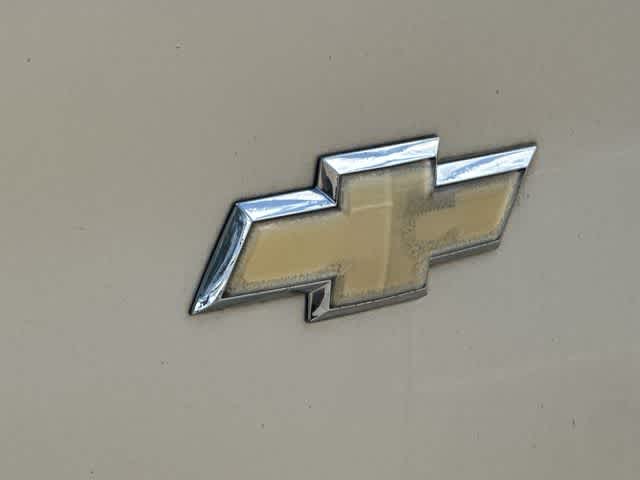 Thumbnail: 2011 Chevrolet Malibu - 15