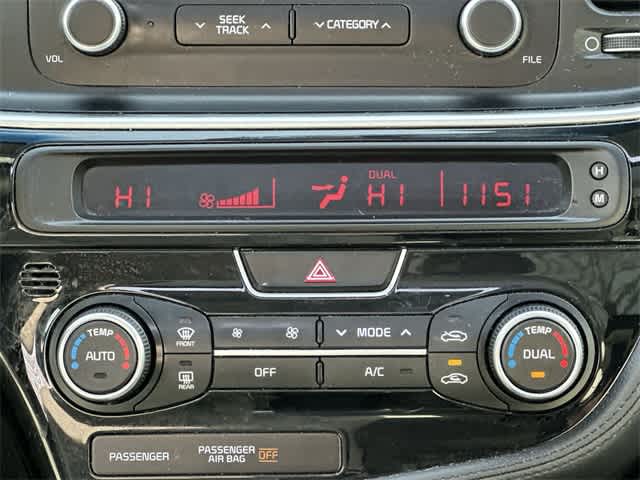 Thumbnail: 2015 Kia Optima - 10