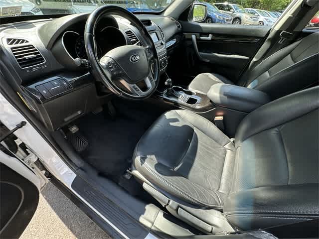 2015 Kia Sorento LX 11