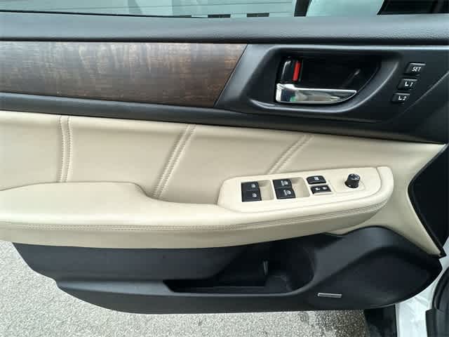 Thumbnail: 2019 Subaru Outback - 18