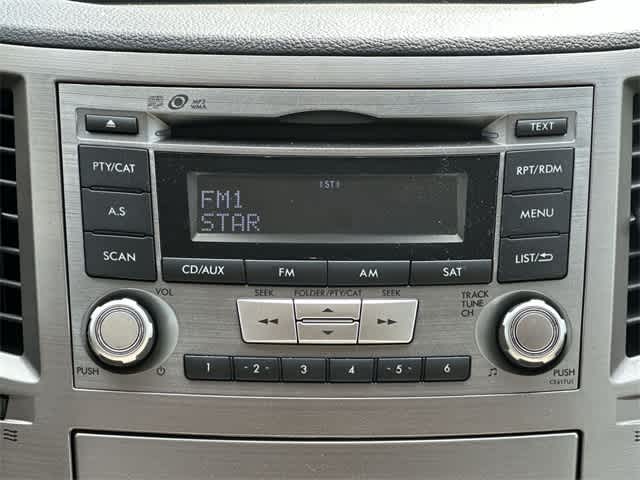 2013 Subaru Outback Premium 10