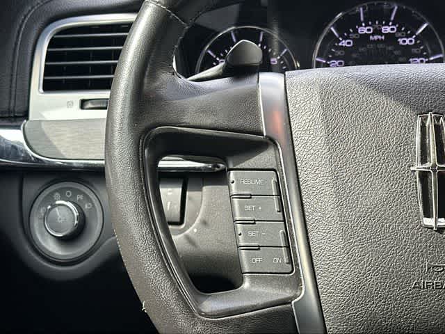 Thumbnail: 2011 Lincoln MKS - 9