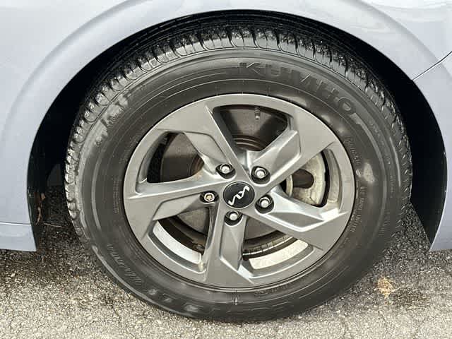 Thumbnail: 2022 Kia K5 - 21