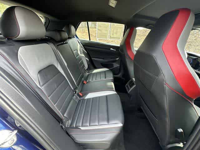 Thumbnail: 2022 Volkswagen Golf - 23