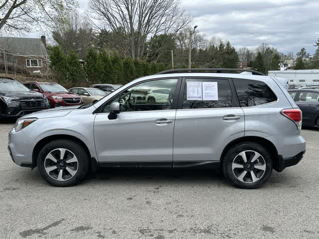 Thumbnail: 2017 Subaru Forester - 2