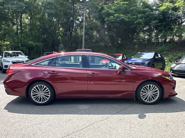 Thumbnail: 2022 Toyota Avalon - 3