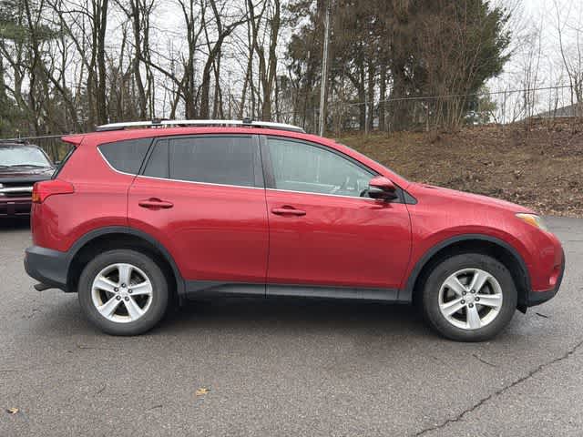 Thumbnail: 2013 Toyota RAV4 - 3