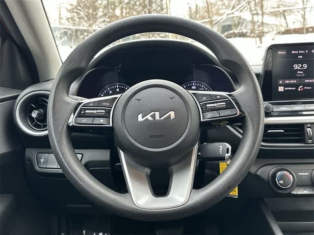 Thumbnail: 2023 Kia Forte - 7