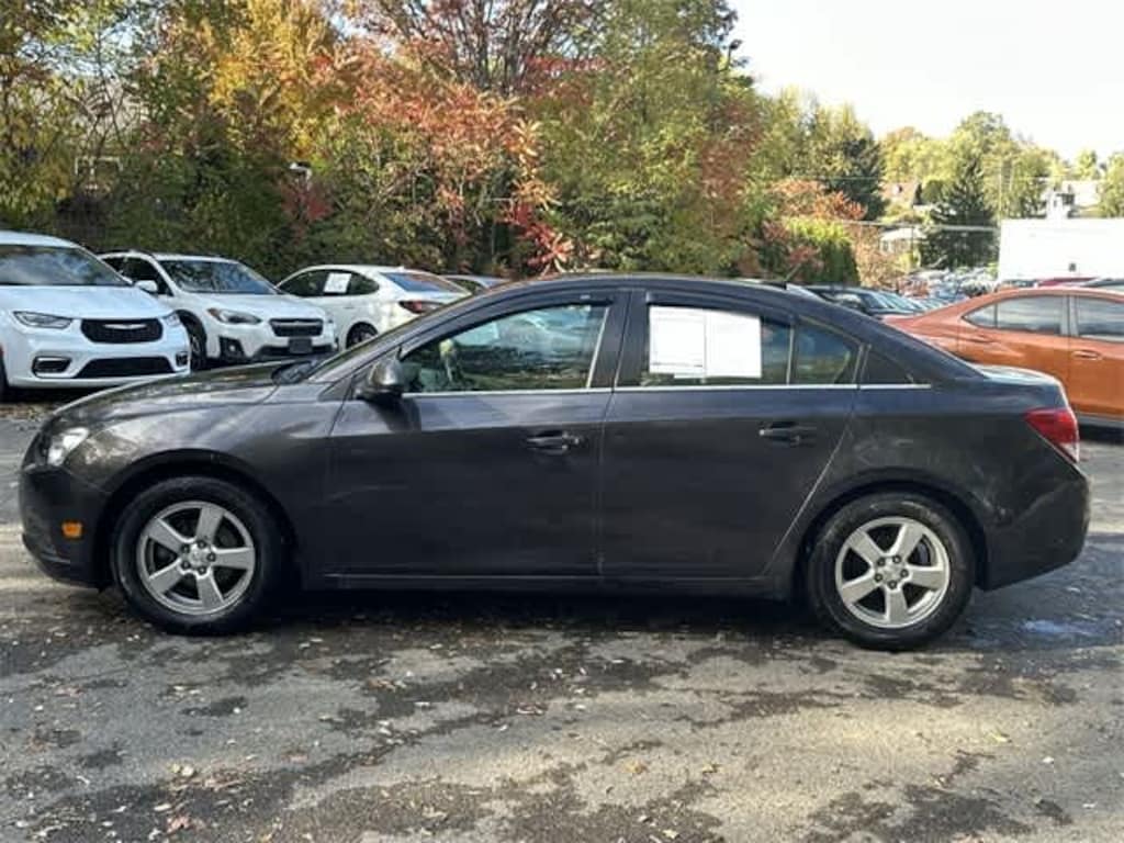 Used 2014 Chevrolet Cruze  Sedan