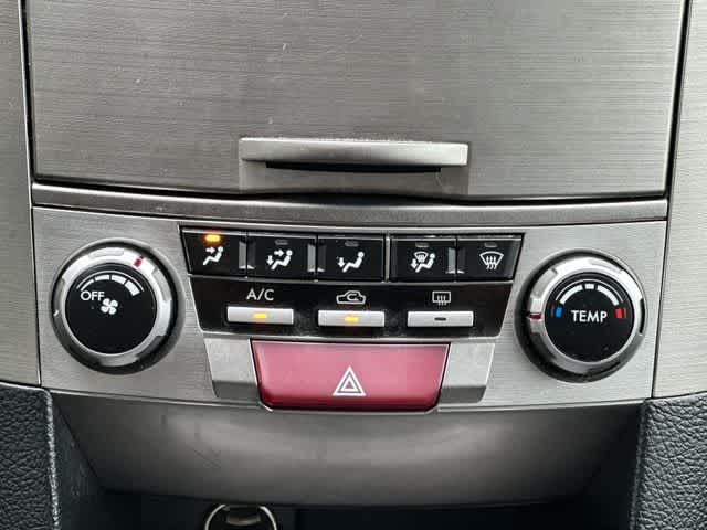 Thumbnail: 2010 Subaru Outback - 11