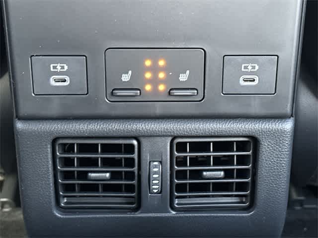 2025 Subaru Solterra Limited 19