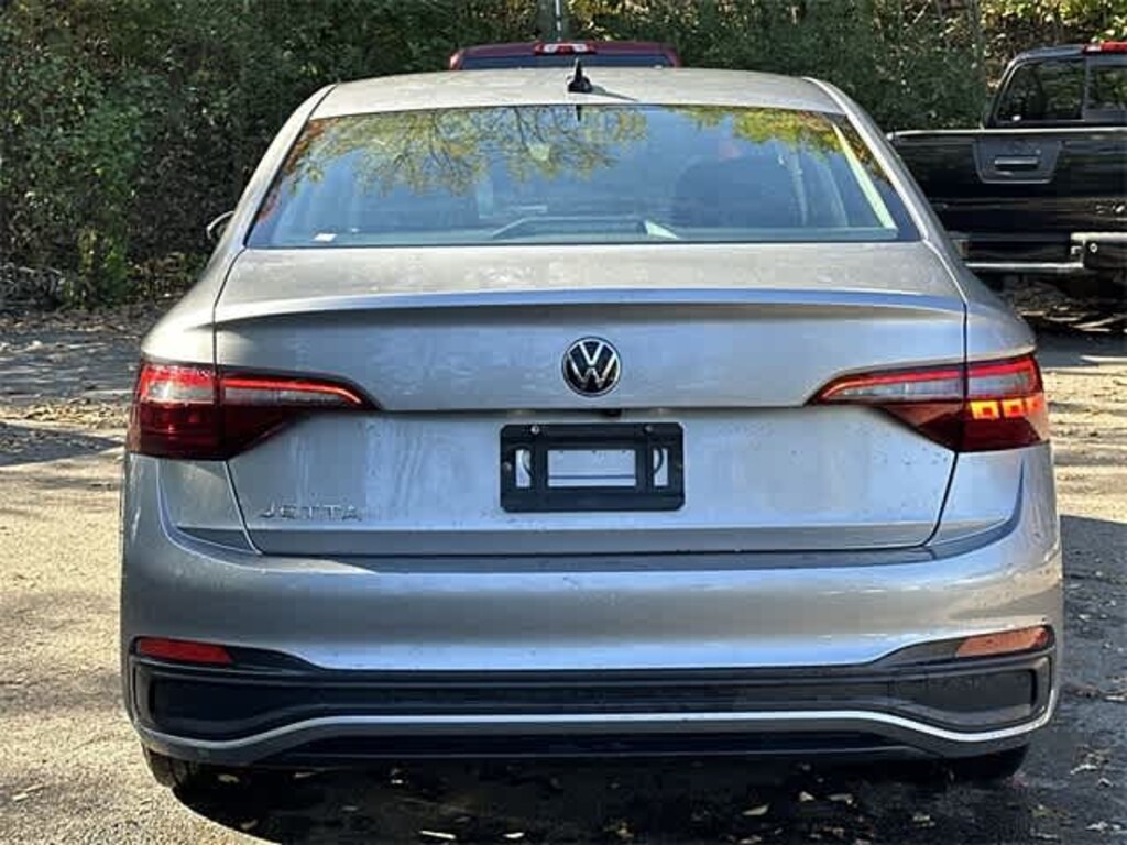 Used 2024 Volkswagen Jetta 1.5T S Sedan