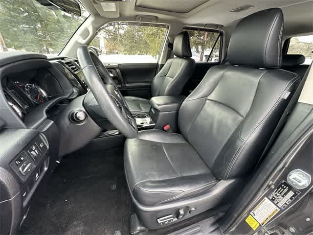 Thumbnail: 2021 Toyota 4Runner - 18