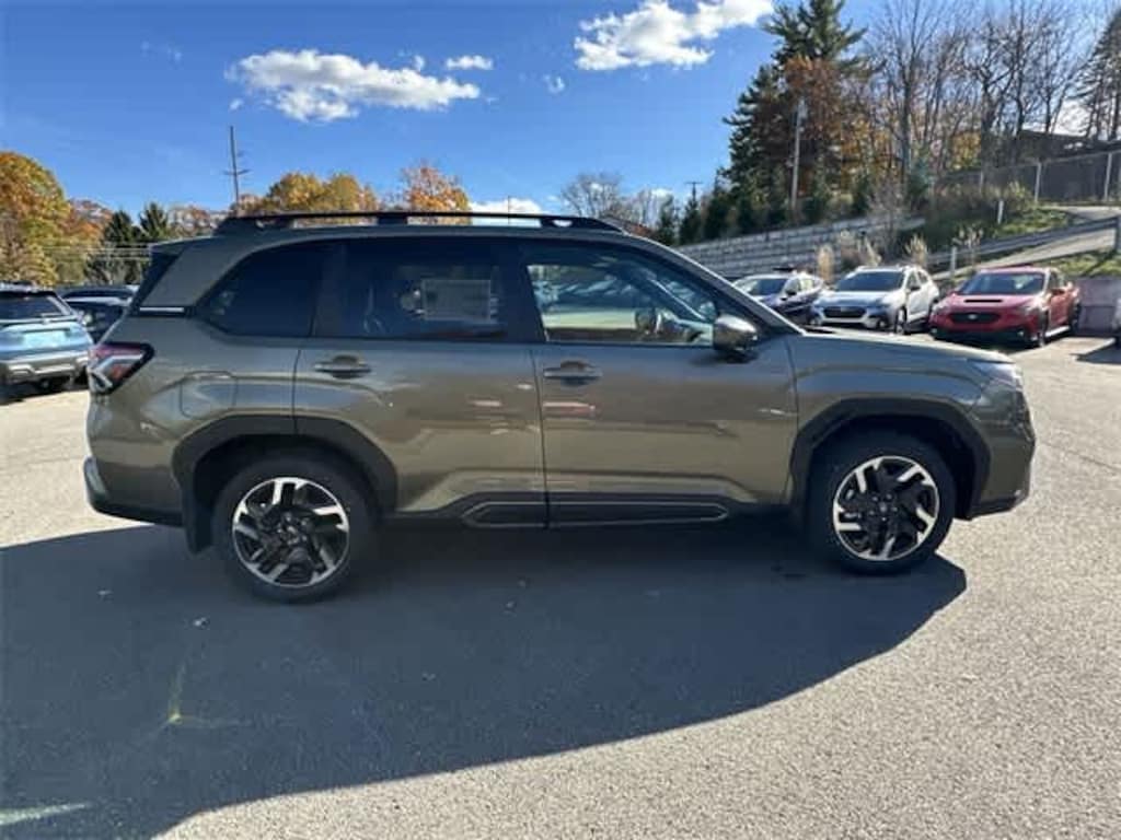 New 2025 Subaru Forester Hybrid Limited SUV