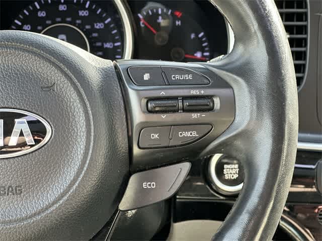 Thumbnail: 2015 Kia Optima - 6