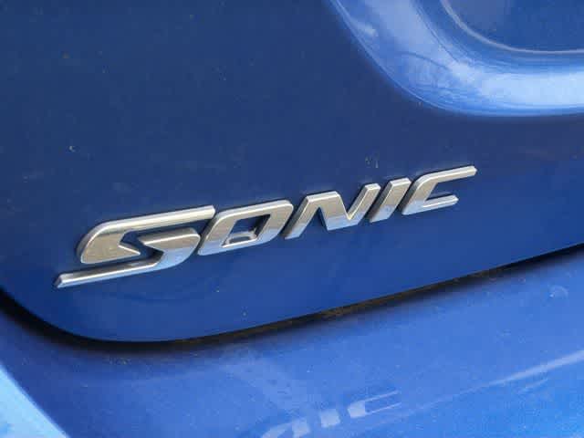 Thumbnail: 2018 Chevrolet Sonic - 20