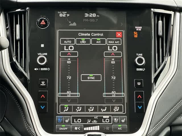 2025 Subaru Outback Touring 16