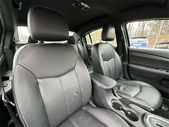 2012 Chrysler 200 Limited 14
