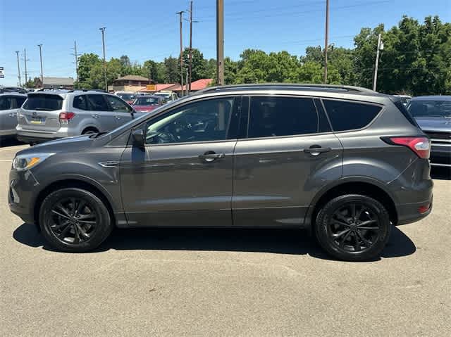 Used 2018 Ford Escape SE with VIN 1FMCU0G94JUB49328 for sale in Pittsburgh, PA