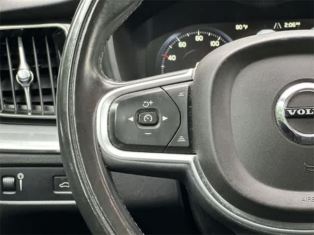 Thumbnail: 2019 Volvo XC60 - 9