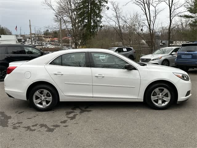 2013 Chevrolet Malibu LS 3