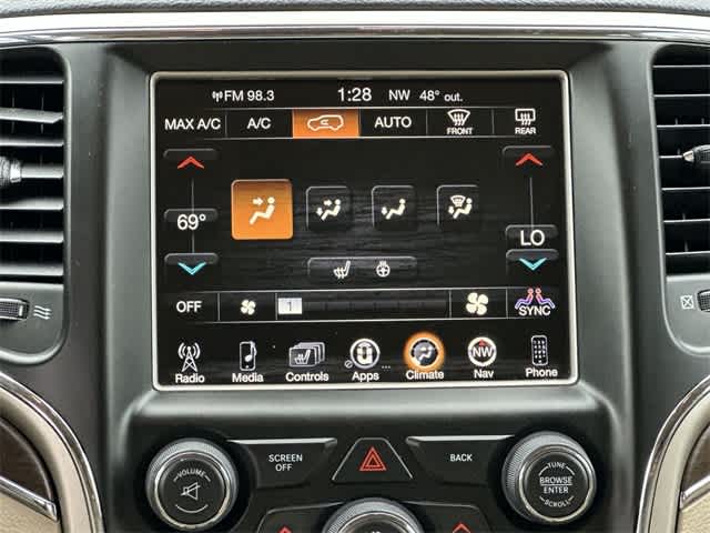 Thumbnail: 2017 Jeep Grand Cherokee - 16