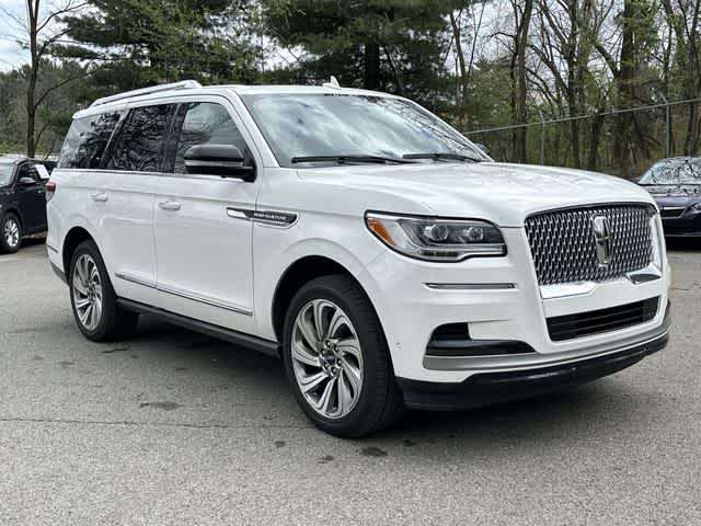 Thumbnail: 2024 Lincoln Navigator - 33