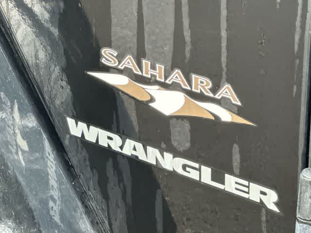 Thumbnail: 2016 Jeep Wrangler - 14