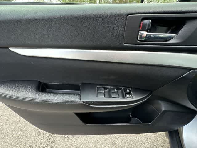 Thumbnail: 2010 Subaru Outback - 13